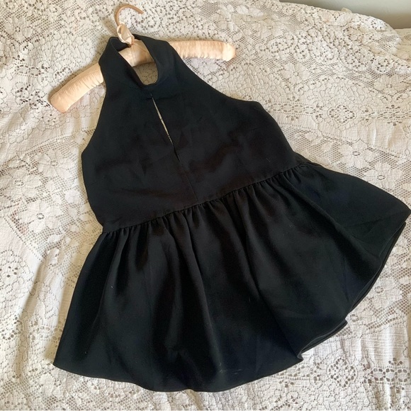 Elizabeth and James black low back peplum tank top - Picture 1 of 6